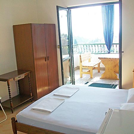 אולסינץ' Hoxha Rooms מראה חיצוני תמונה
