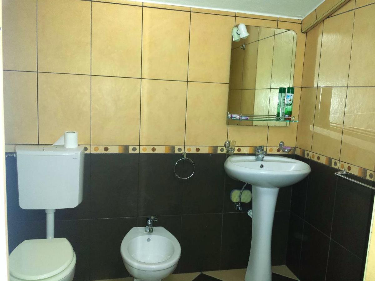 אולסינץ' Hoxha Rooms חדר תמונה