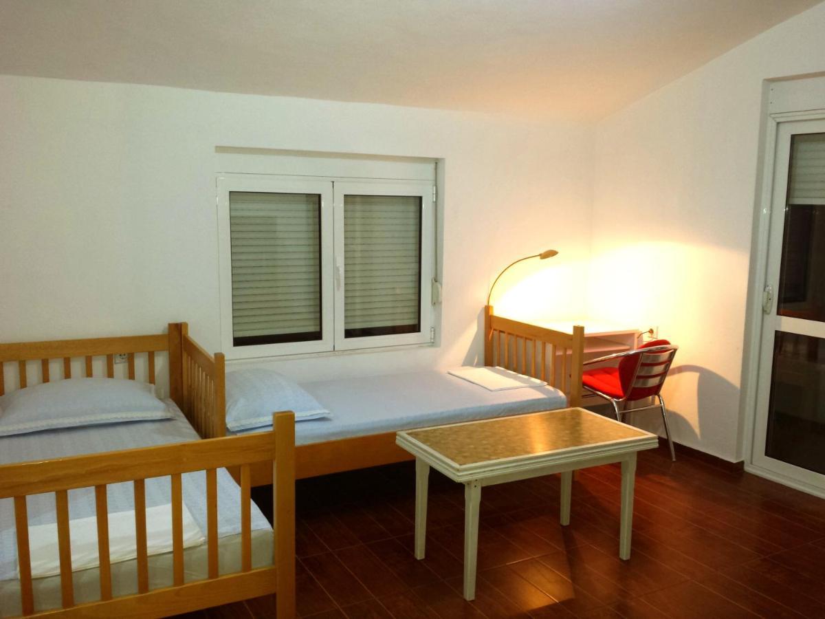 אולסינץ' Hoxha Rooms מראה חיצוני תמונה