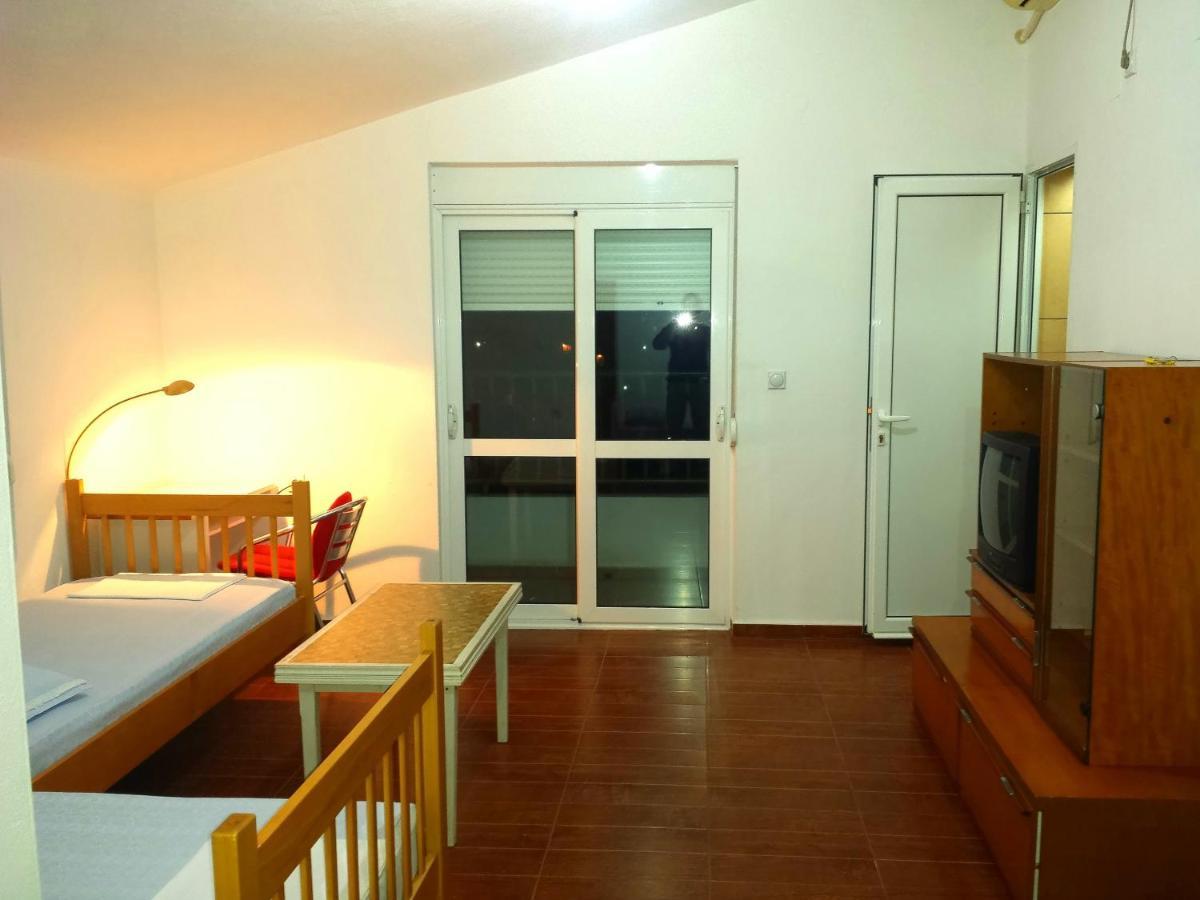 אולסינץ' Hoxha Rooms חדר תמונה
