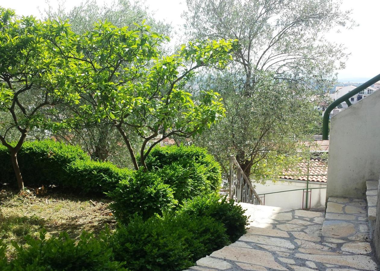אולסינץ' Hoxha Rooms מראה חיצוני תמונה