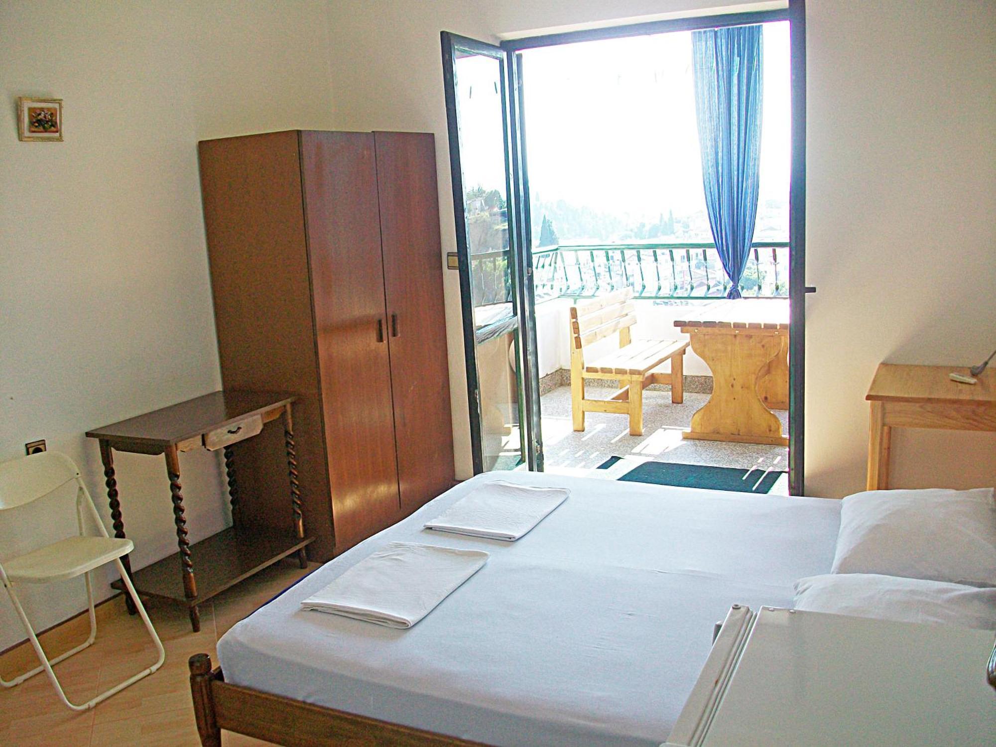 אולסינץ' Hoxha Rooms מראה חיצוני תמונה